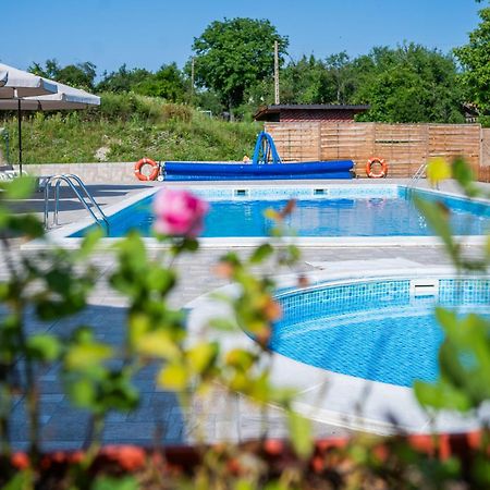 Комплекс Асеневци Hotel Tsareva Livada Bagian luar foto
